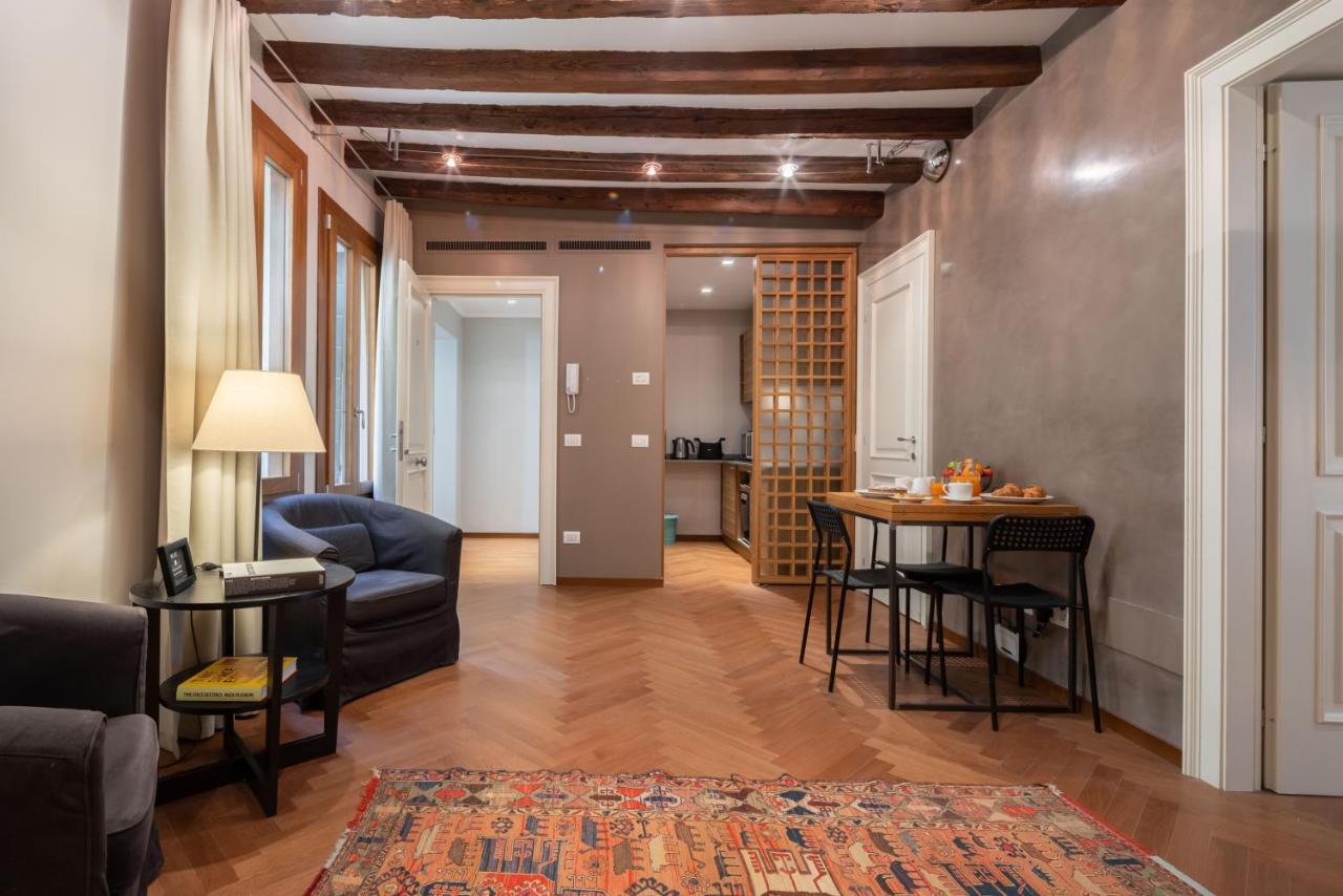 Ve.N.I.Ce. Cera Tintoretto Suite Venice Exterior photo